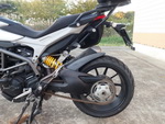     Ducati HyperStrada820 2013  18
